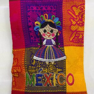 Delantal Bordado Muñeca Lele